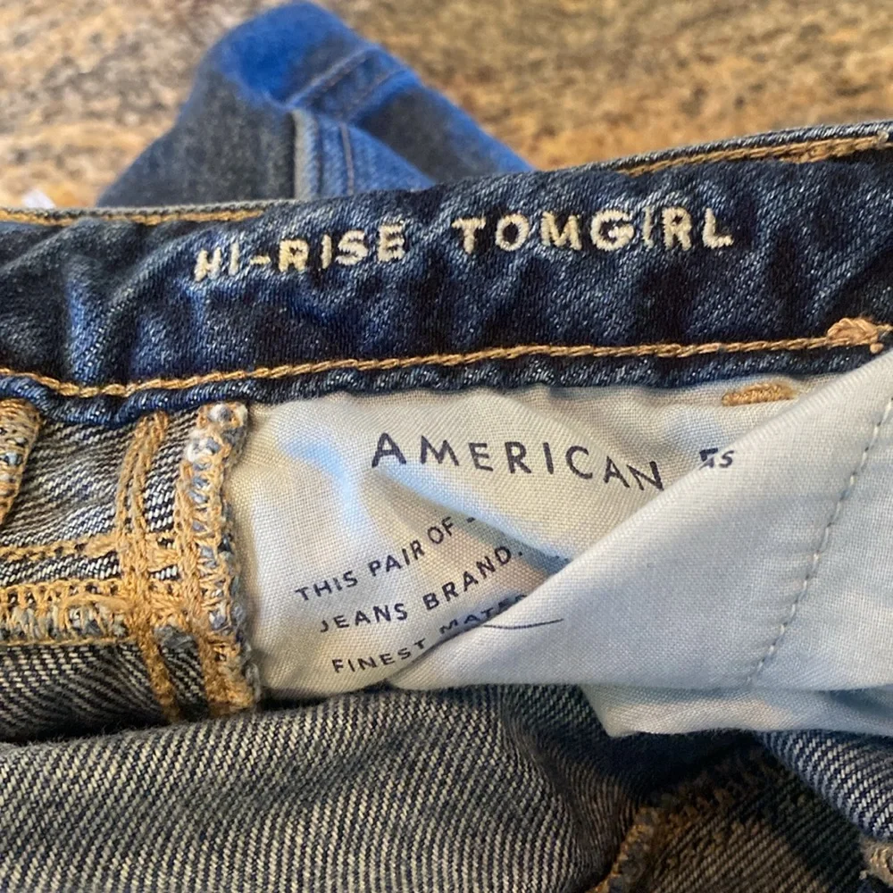 hi rise tomgirl jeans - Picture 3 of 3